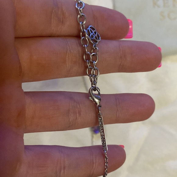 Kendra Scott Necklace and Dust Bag - Picture 3 of 5